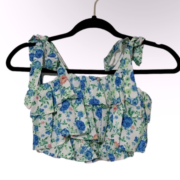 NWT Women’s Ditsy Floral Top and Skirt Set Sz 8 - Picture 2 of 9